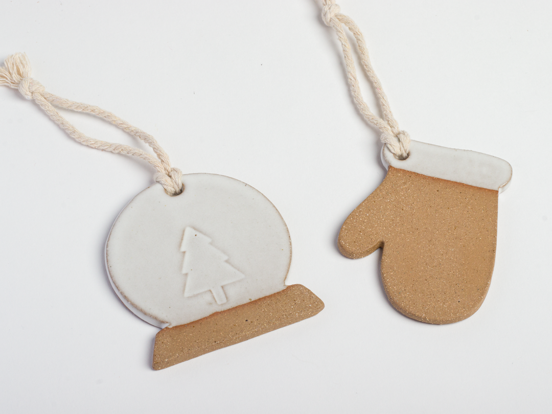 2025 Edition Ornament - Mitten