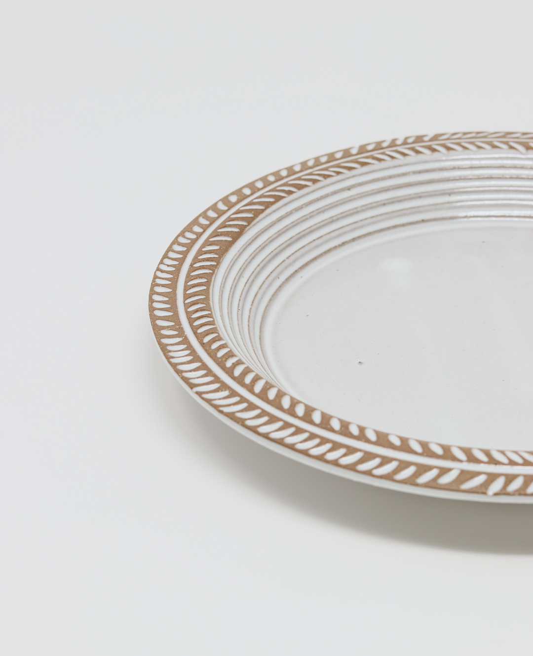 Small Dinner Plate - Soil & Stem - White