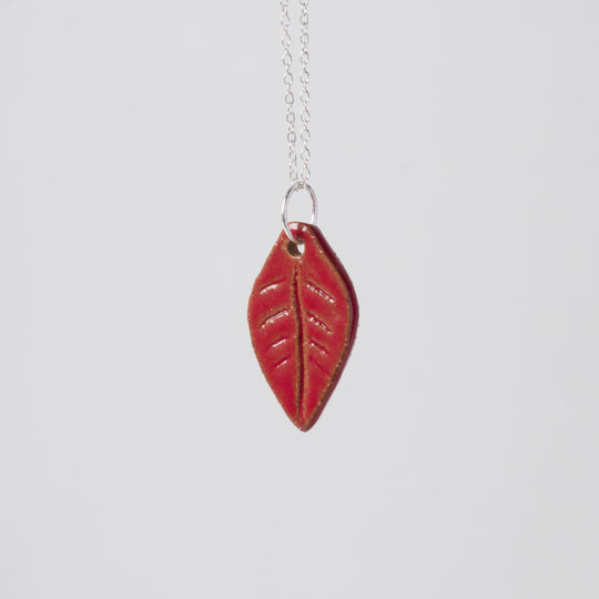 "Hannah" | Leaf Necklace