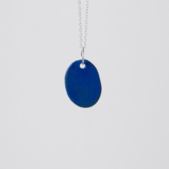 "Holly" | Oval Necklace