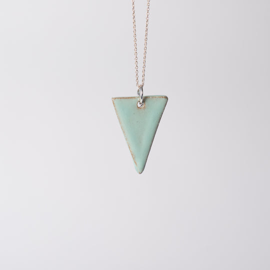"Yareli" | Triangle Necklace