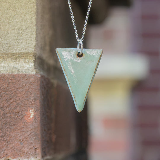 "Yareli" | Triangle Necklace