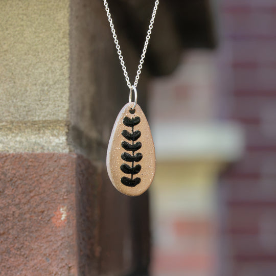 "Brenda" | Droplet Necklace