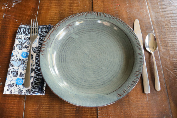 Speckled Blue Dinnerware Set
