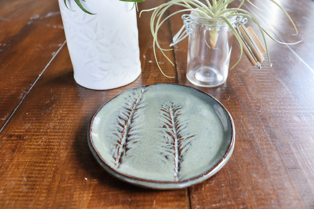 Pressed Floral Round Ring Dish - Speckled Blue